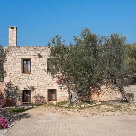 Pyrgos Ralli Estate Guesthouse Aegina 외부 사진